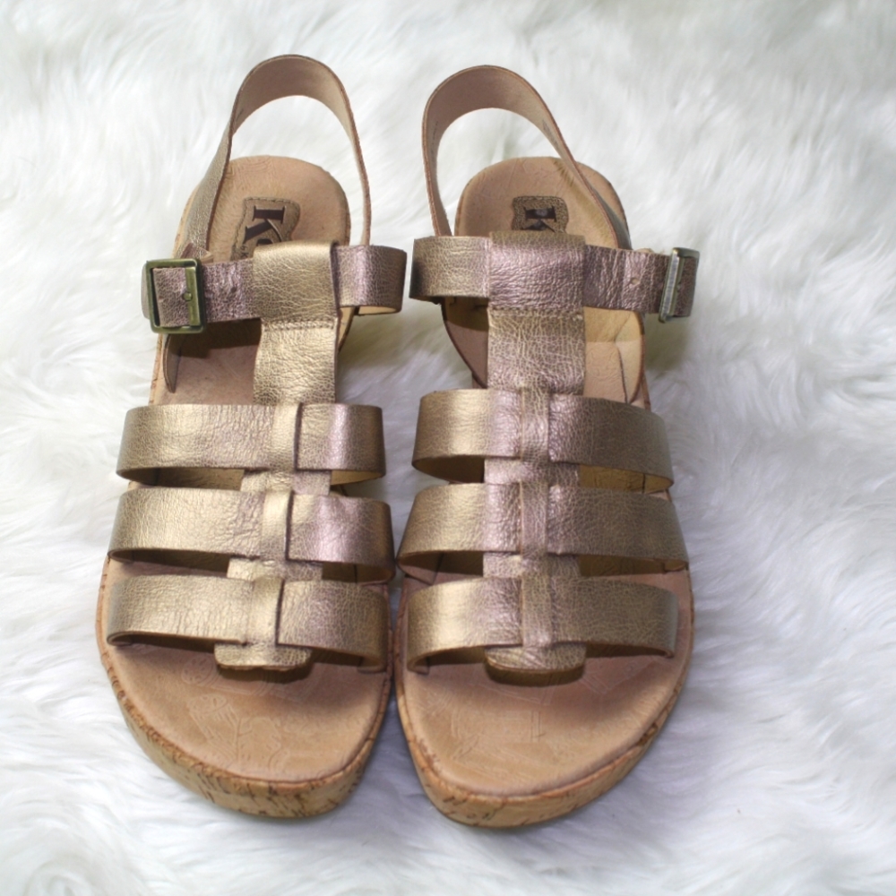 Korks by Kork Ease Cady gold size 10